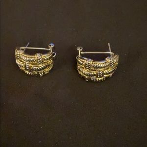 Gold earrings